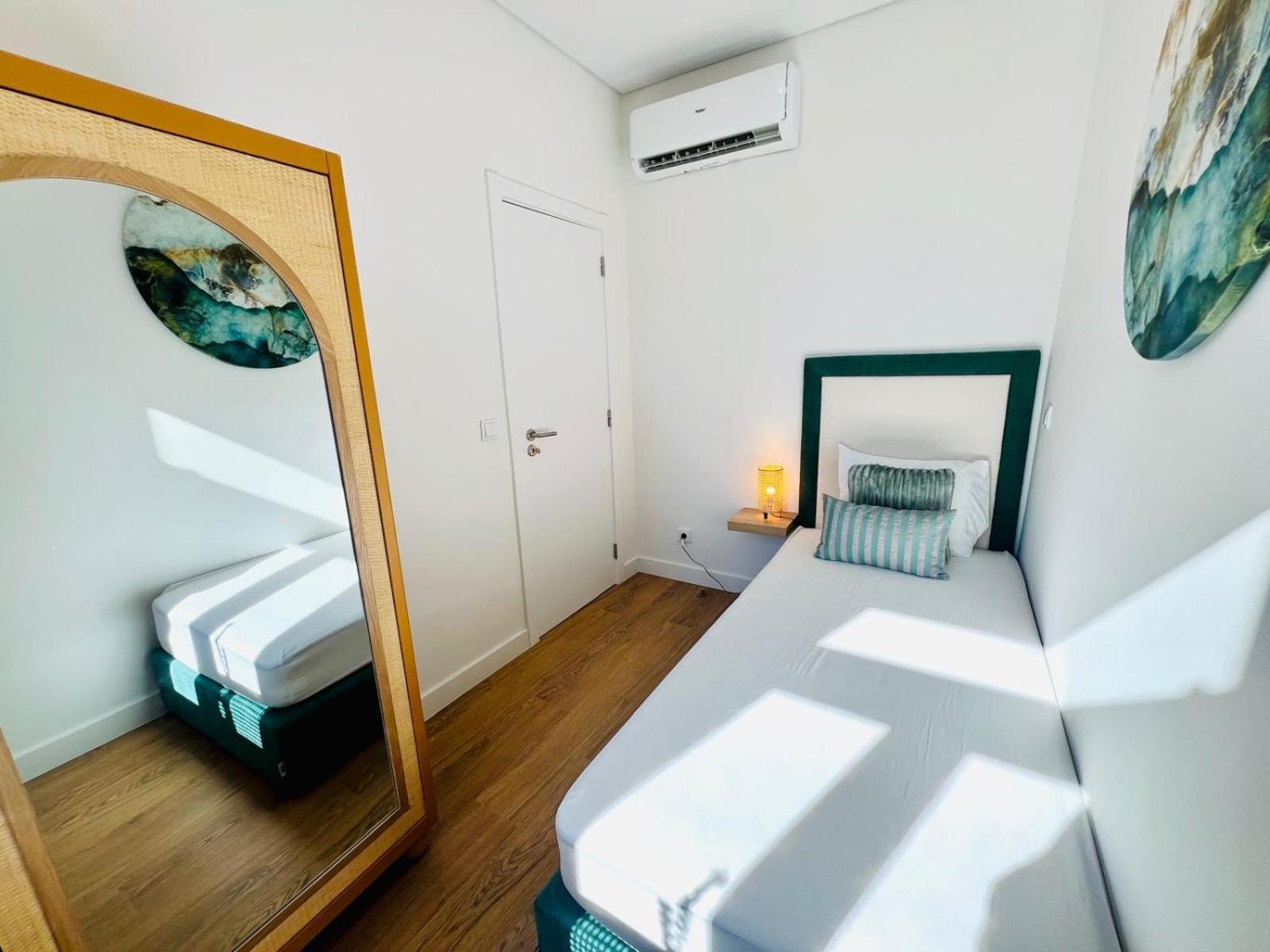 Lisbon Ata Chic Flats Executive Apartment Luaran gambar