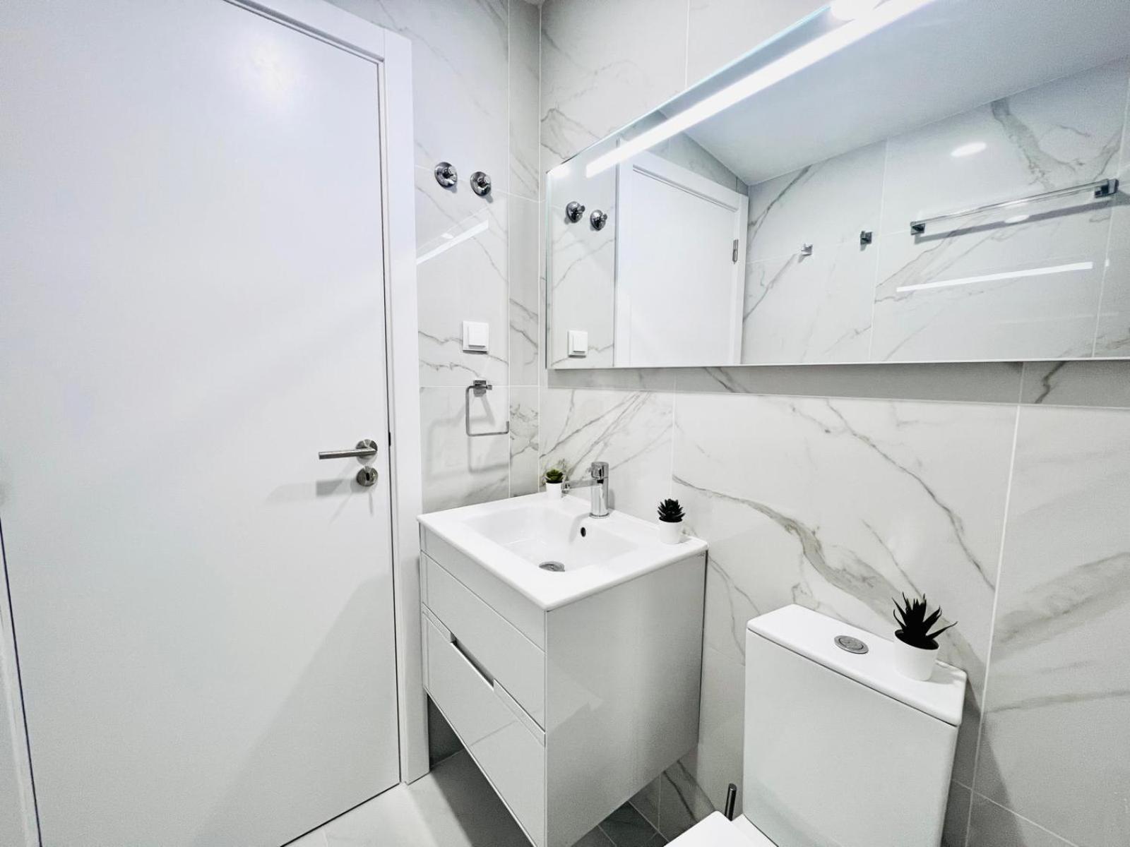 Lisbon Ata Chic Flats Executive Apartment Luaran gambar