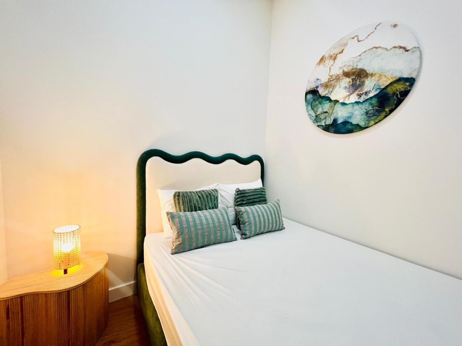 Lisbon Ata Chic Flats Executive Apartment Luaran gambar